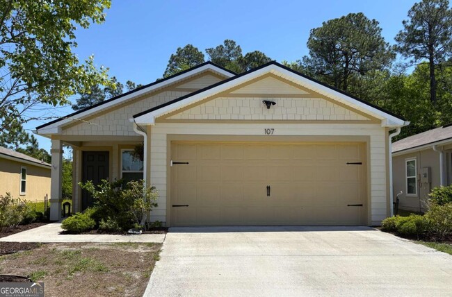 Primary Photo - 107 Teakwood Dr