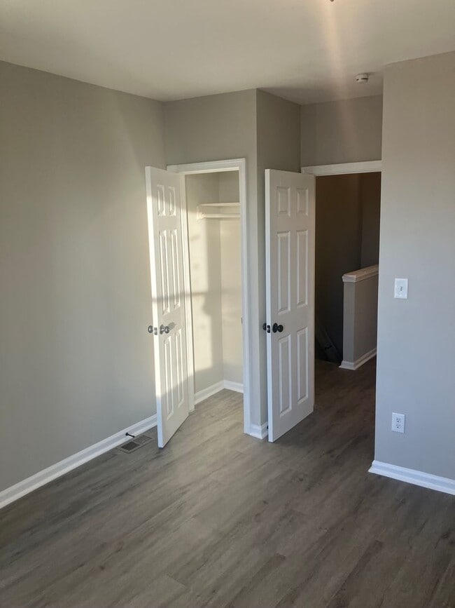 Building Photo - Coming Soon: 512 N Curley!