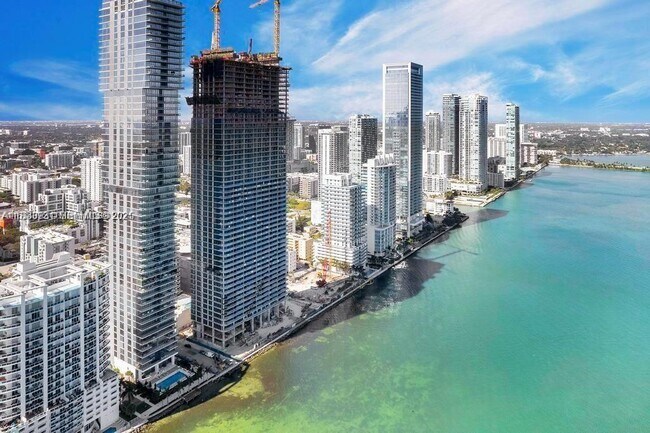 Building Photo - 788 NE 23rd St