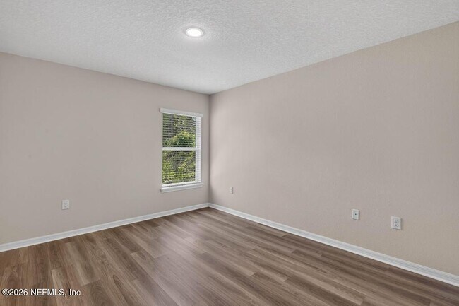 Building Photo - 129 Wellwood Ln