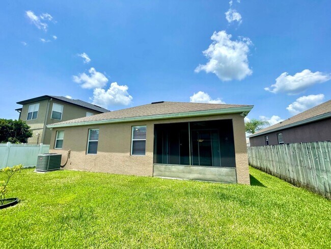 Building Photo - SOUTHEAST ORLANDO  - NICE UPGRADED HOUSE IN TIVOLI WOODS VILLAGE