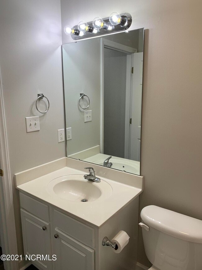 Building Photo - 4153 Brook Creek Ln