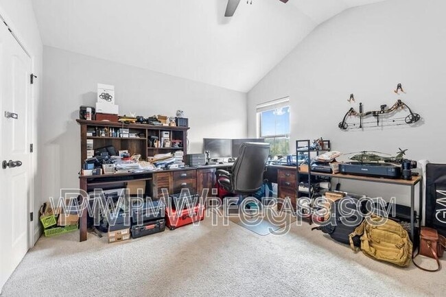 Building Photo - 87 Freedom Heights