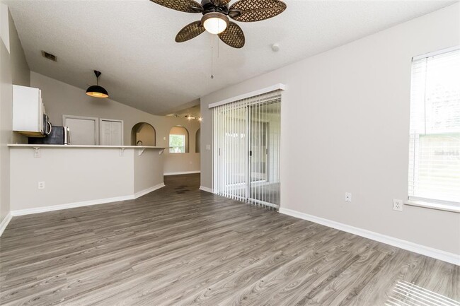 Building Photo - 210 Dalton Dr