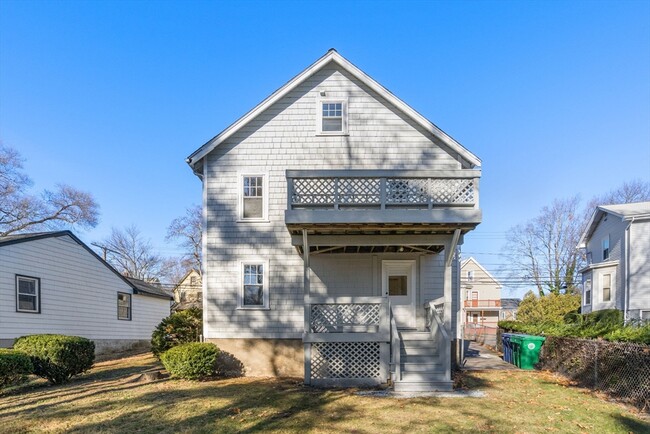 Building Photo - 254 Webster St