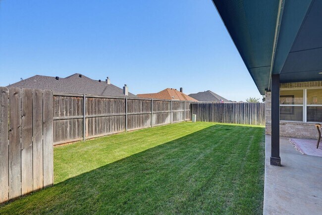 Building Photo - 6518 Stadium Dr