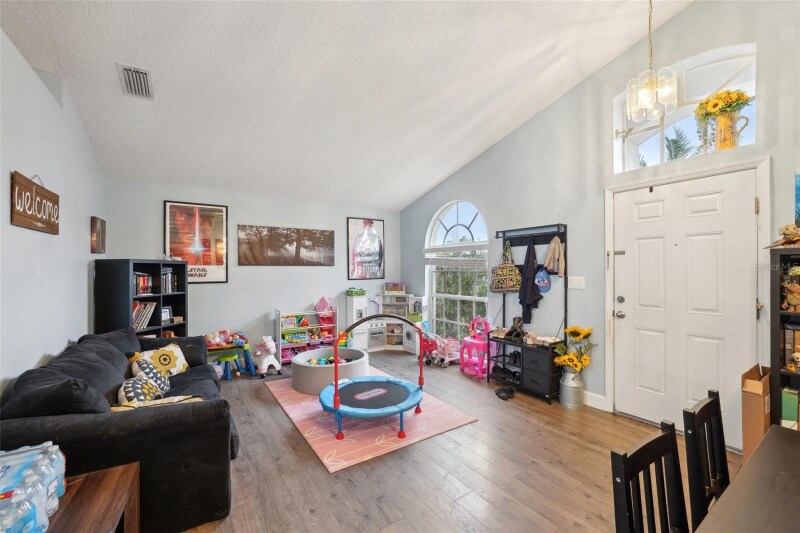 Building Photo - 6325 Chapel Pines Blvd