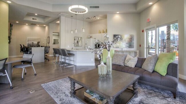 Building Photo - 125 S Alma School Rd