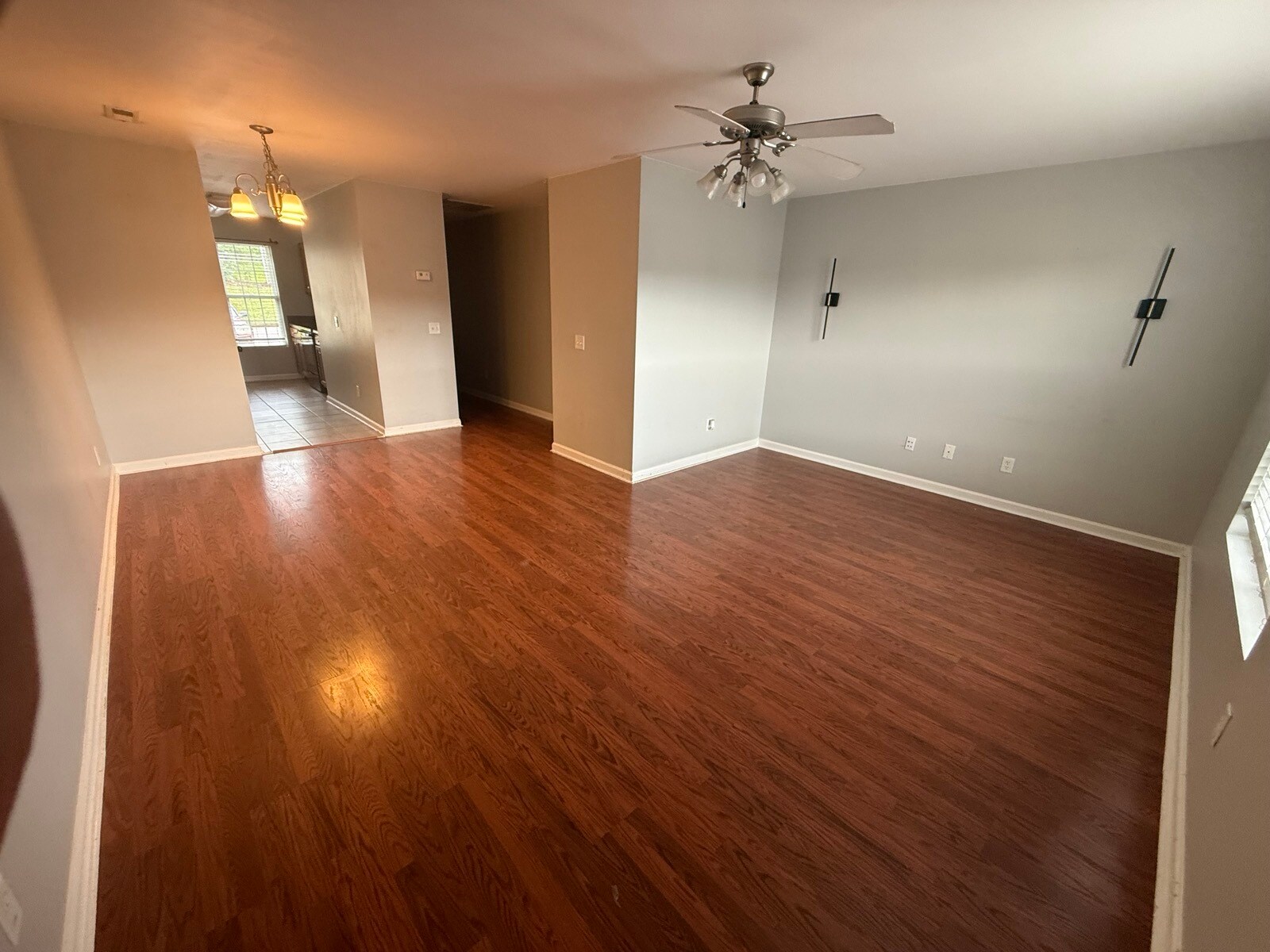 Building Photo - 9084 Haileys Pond Dr
