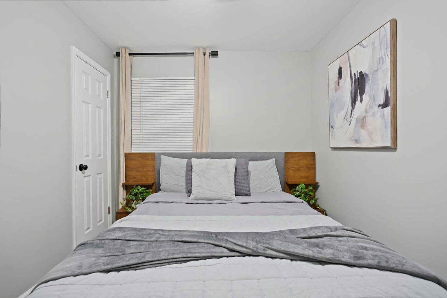 Building Photo - 508 S Warrington Rd