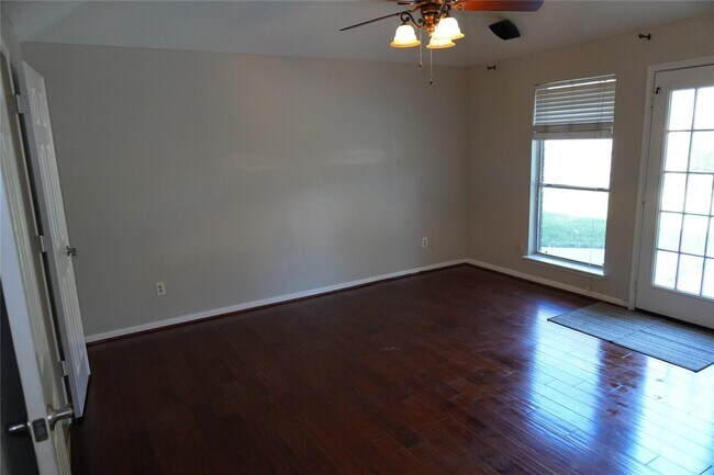 Building Photo - 3338 Eagle Ridge Way