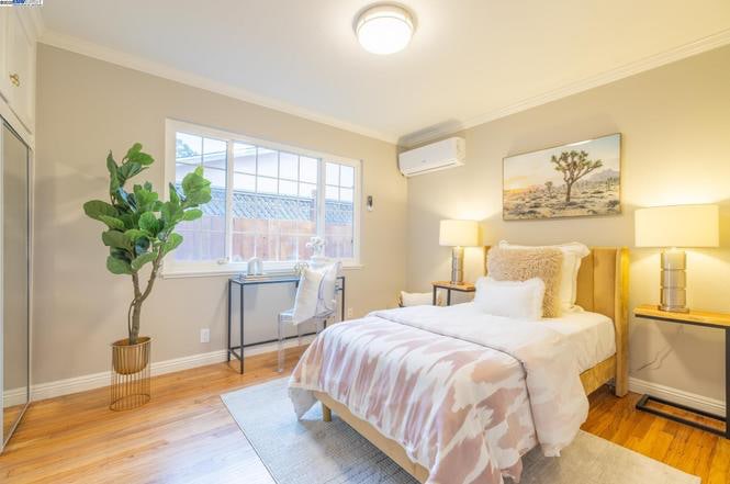 Building Photo - 2771 Fleetwood Dr