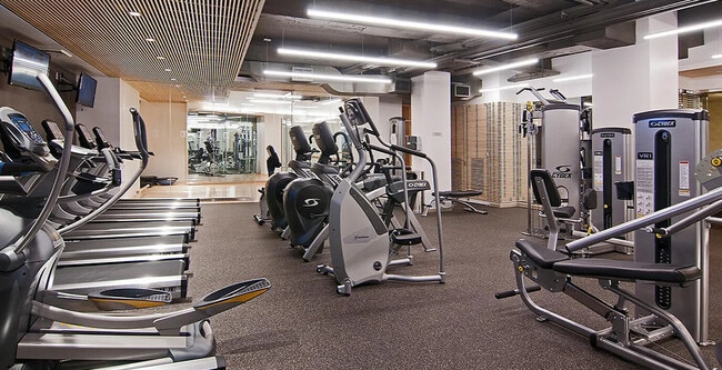 Building Photo - 45 William St