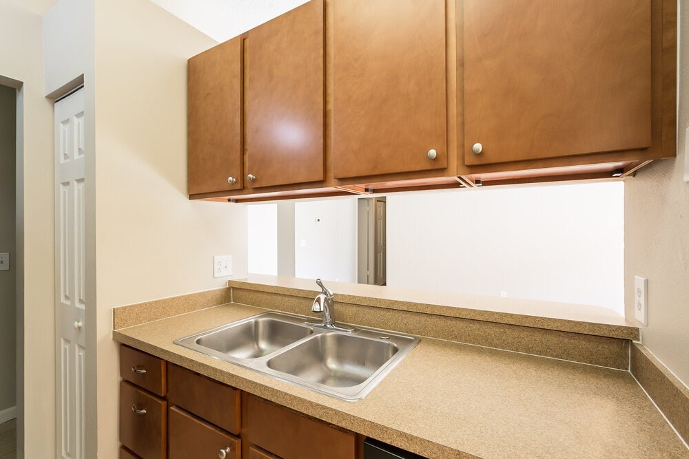 Building Photo - 317 Regal Park Dr