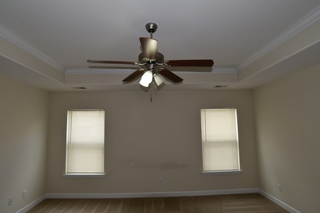 Building Photo - Available April 10th