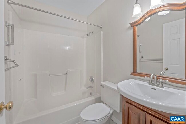 Building Photo - 3104 Mollifield Ln