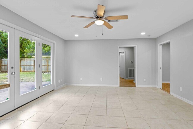 Building Photo - 5638 Spellman Rd