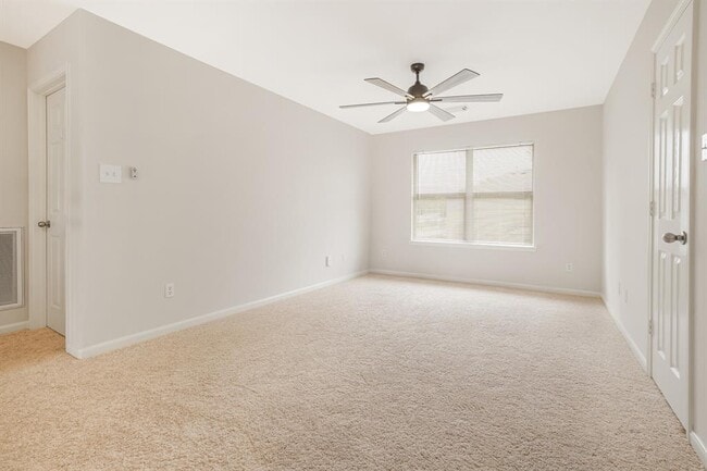 Building Photo - 403 Mystic Glen Loop