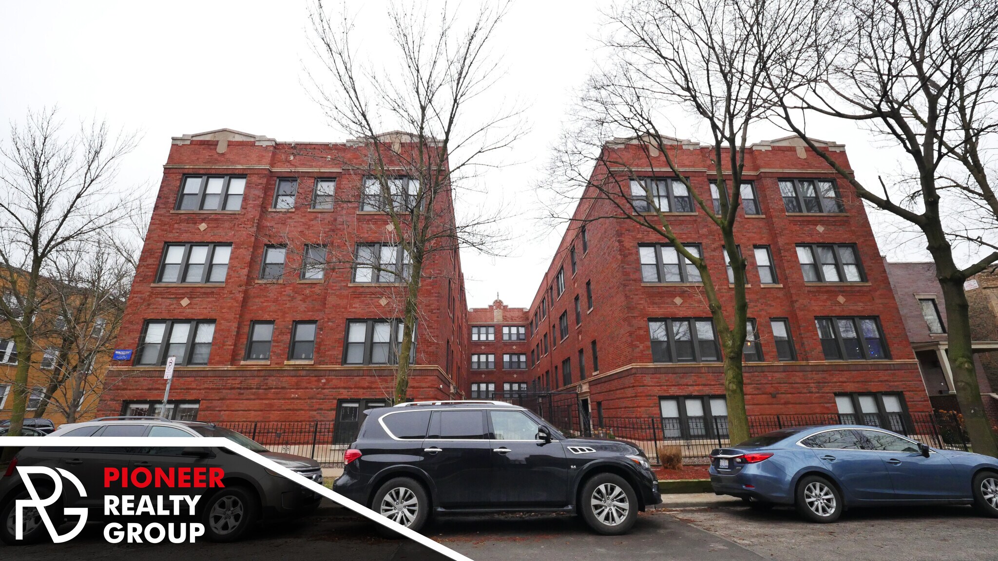 Building Photo - 2207 W Eastwood Ave