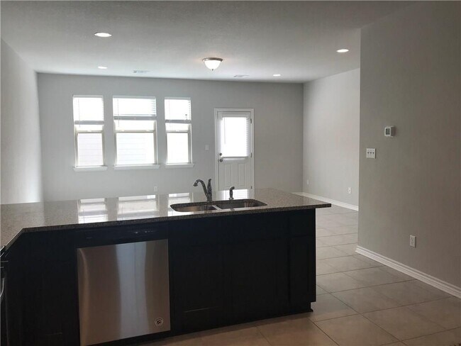 Building Photo - 1721 Artesian Spgs Xing