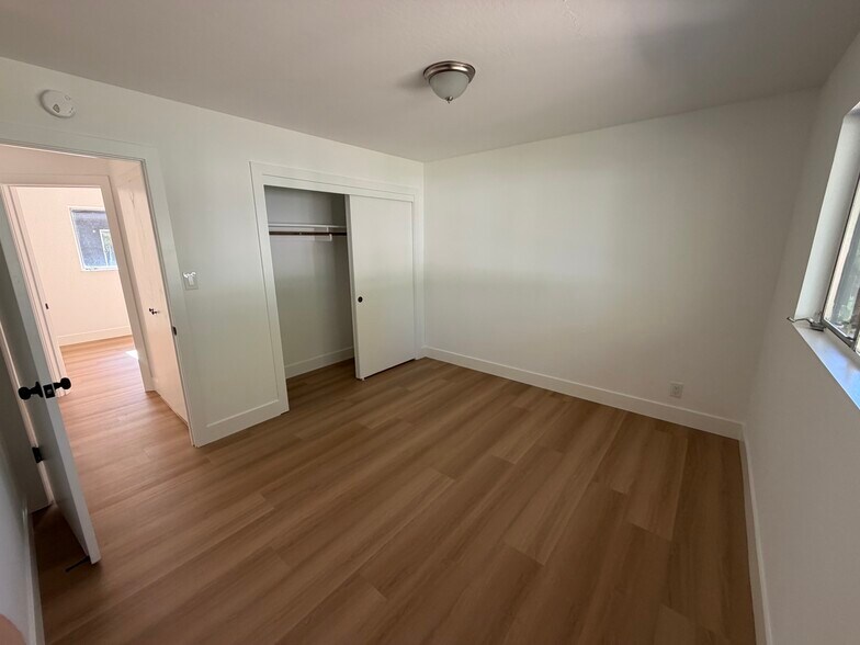 Building Photo - 315 Hamilton Dr