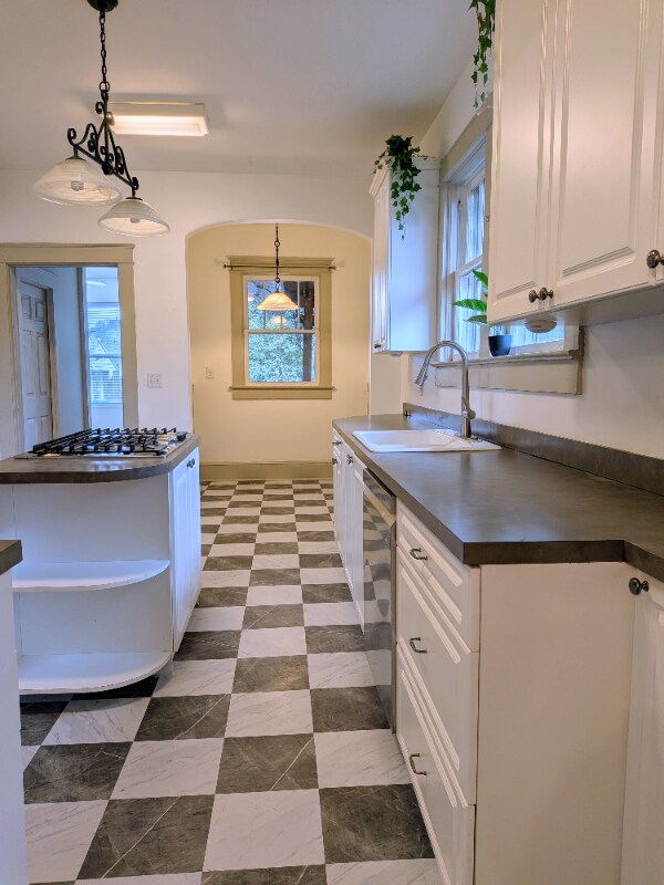 Building Photo - 401 S Franklin Dr