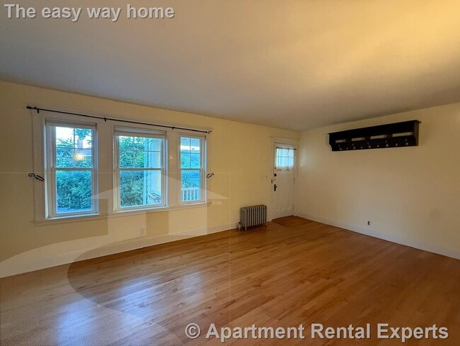 Building Photo - 67 Fairfax St