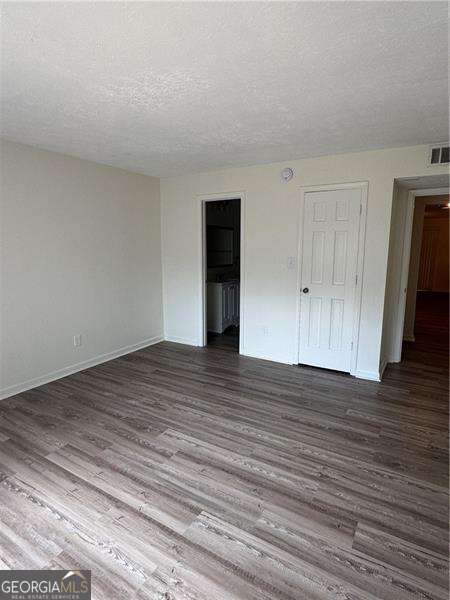 Building Photo - 728 Hanover Ln SE