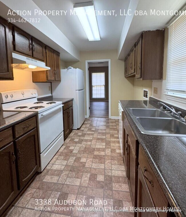 Building Photo - 3338 Audubon Rd