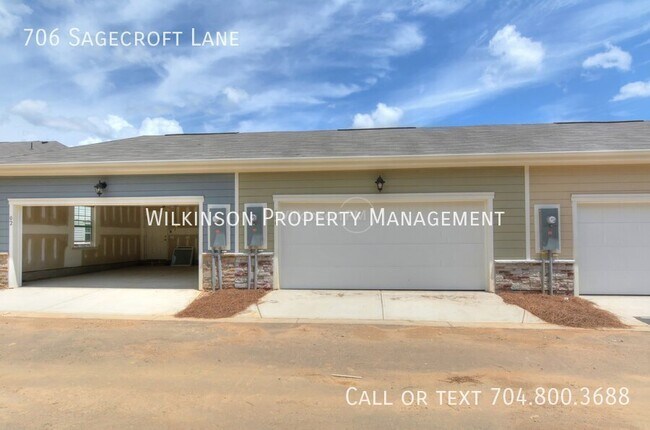 Building Photo - 706 Sagecroft Ln