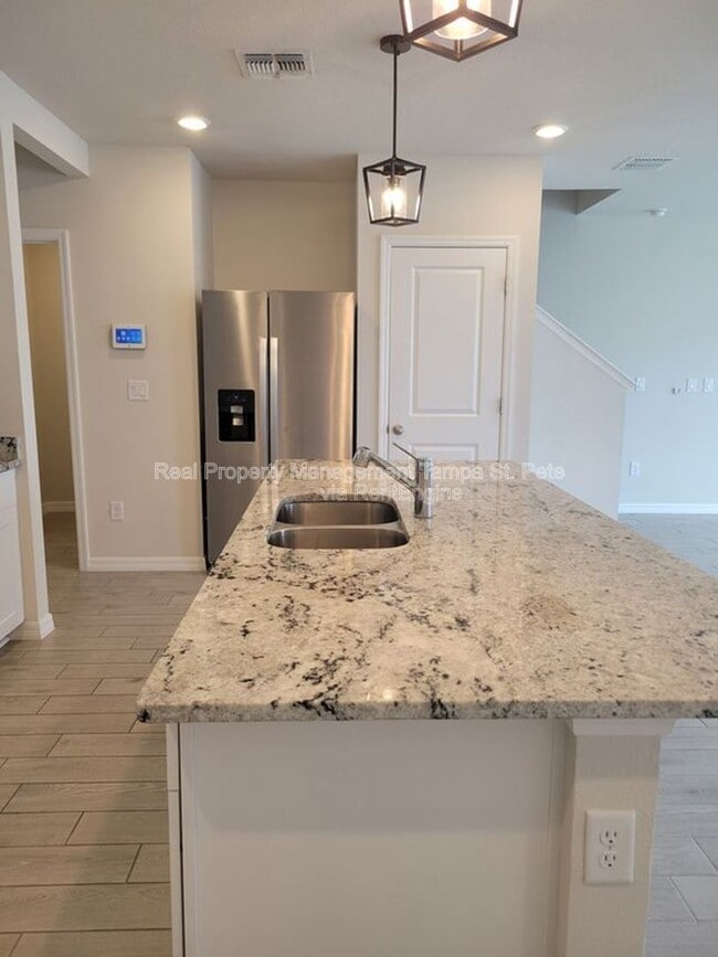 Building Photo - 7694 Momentum Pkwy