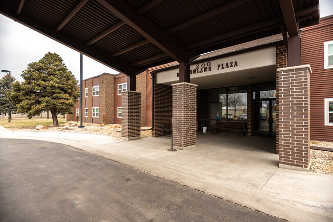 Building Photo - Meadowlawn Plaza Apartments