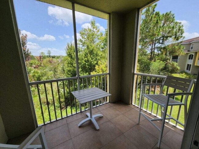 Building Photo - 5551 Bentgrass Dr