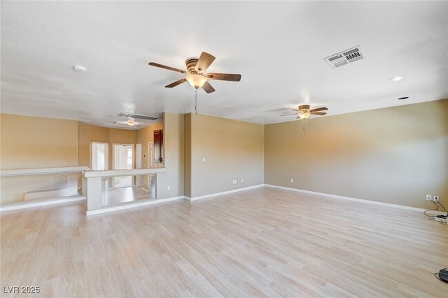 Building Photo - 9684 Summer Cypress St