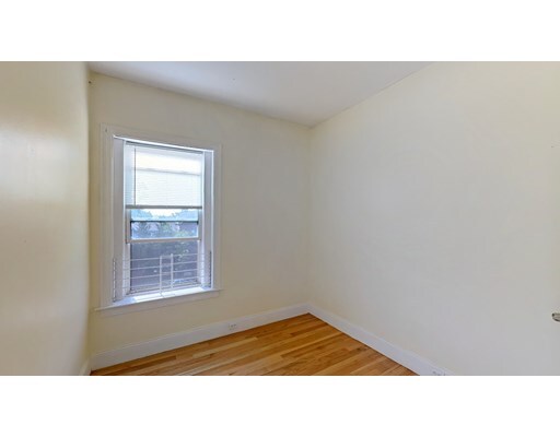 Building Photo - 306 Dudley St