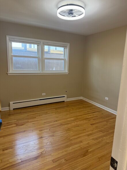 Building Photo - 8239 W Irving Park Rd