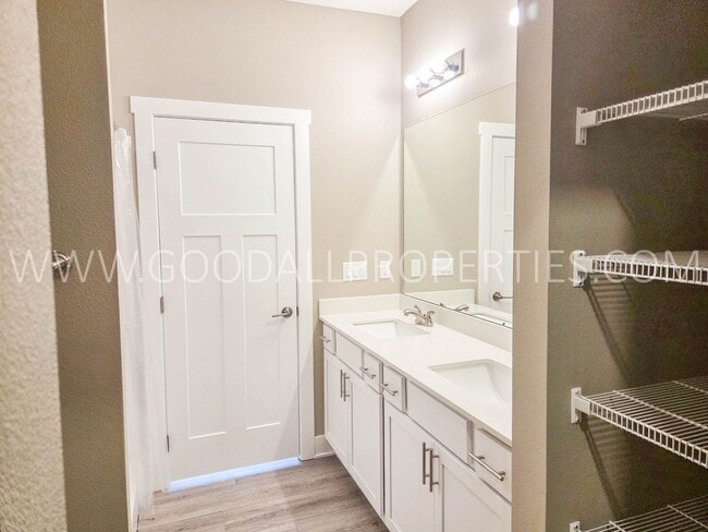 Building Photo - Beautiful 3 Bedroom Ranch!! Wonderful Price for newer construction in Waukee!!!