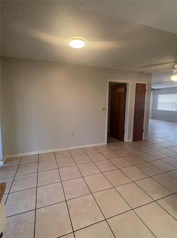 Building Photo - 10337 Usher St