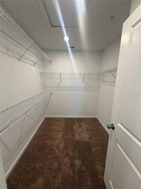 Building Photo - 9828 Walkway Dr