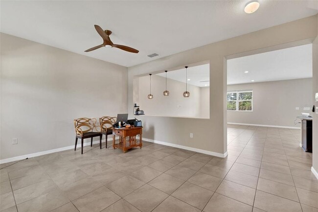 Building Photo - 12143 Sumter Dr
