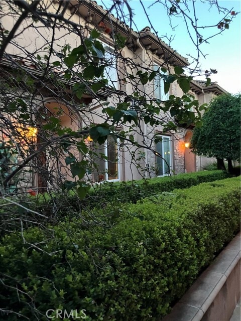 Building Photo - 128 E Broadway