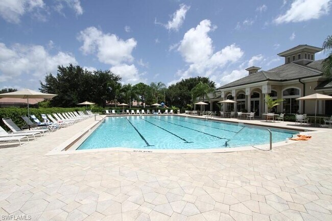 Building Photo - 6015 Pinnacle Ln