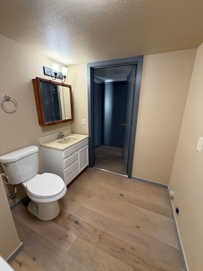 Building Photo - Newly Remodeled Manufactured Home