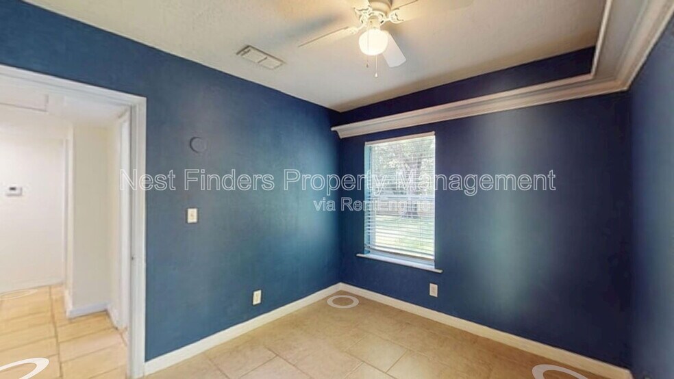 Building Photo - 4694 Timuquana Rd