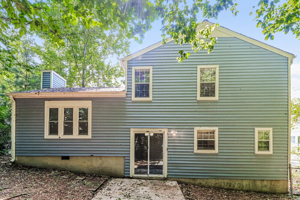 Building Photo - 5895 Brookside Dr SE