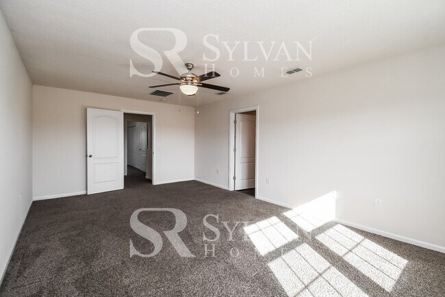 Building Photo - Coming HOME never felt so good!