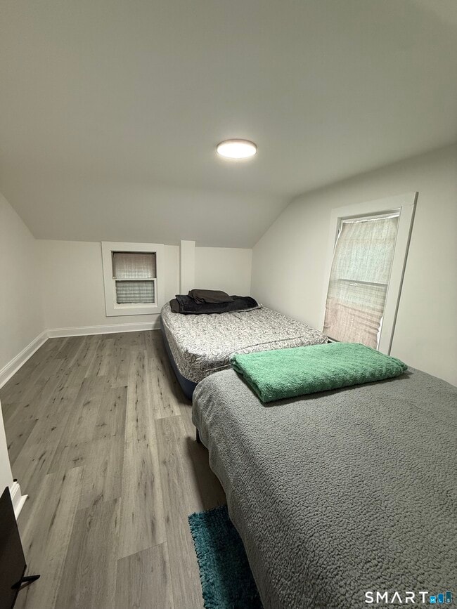 Building Photo - 5 Winthrop St