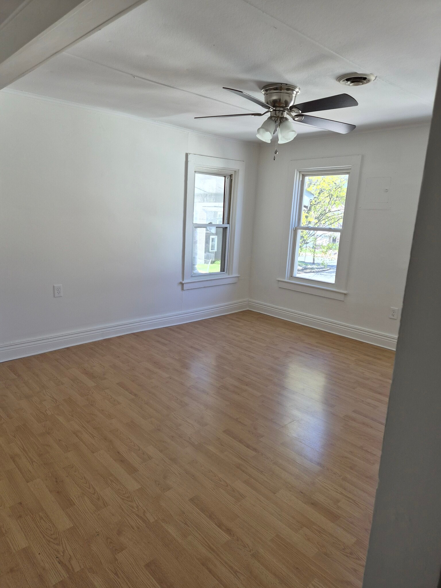 Building Photo - 53 Cherry St