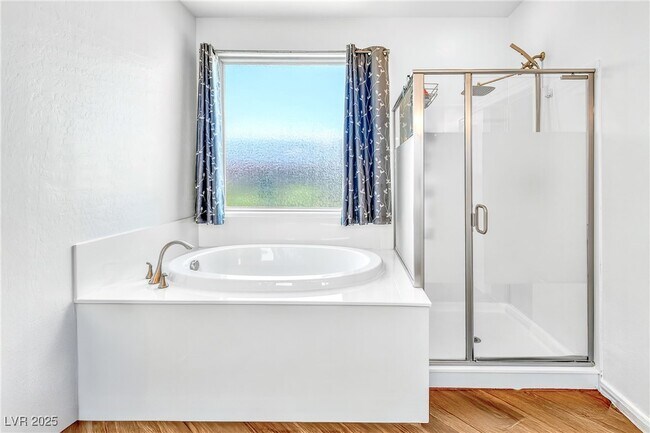 Building Photo - 1129 Via Della Costrella