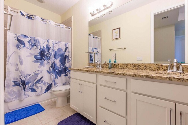 Building Photo - 7528 Moonrise Dr